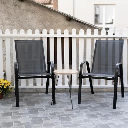 Botanica Free Parking Apartman *